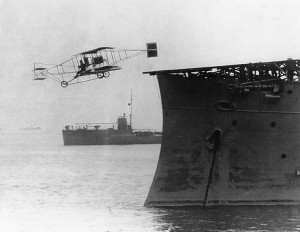First_airplane_takeoff_from_a_warship